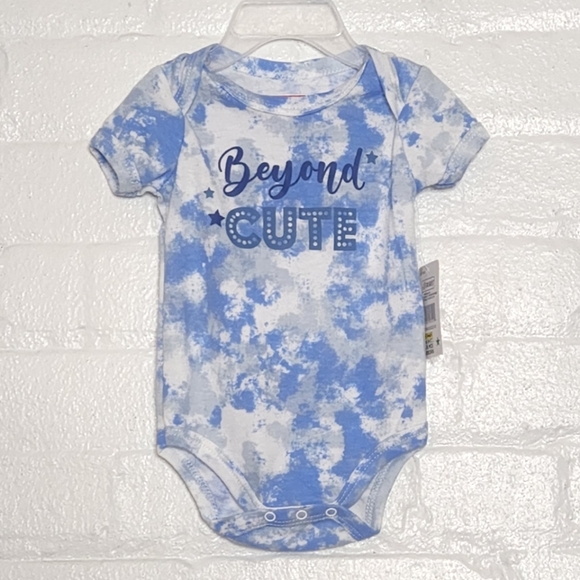 "Beyond Cute" Onesie - Picture 1 of 3